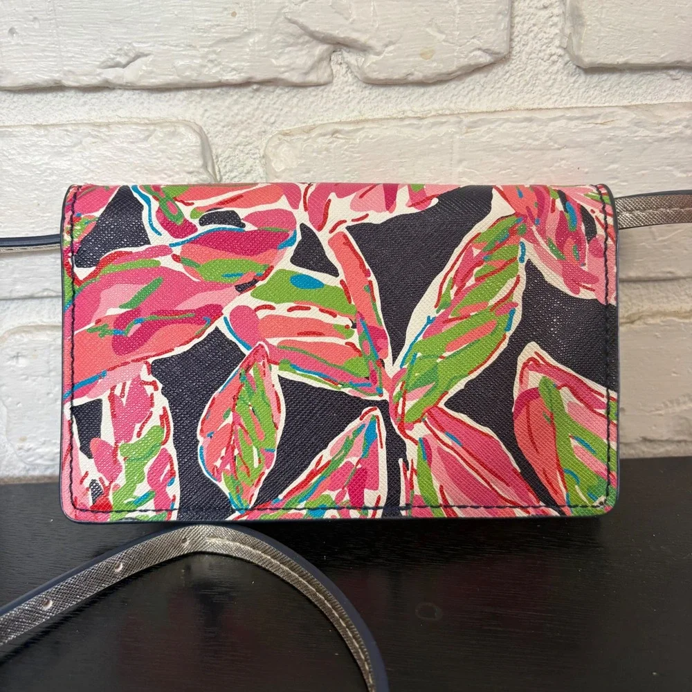 Lilly Pulitzer It's A Date Crossbody Bg Clutch Removable Strap Floral Print